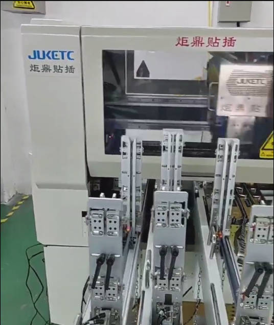 家電設(shè)備插件機(jī)：現(xiàn)代化家電生產(chǎn)的關(guān)鍵利器
